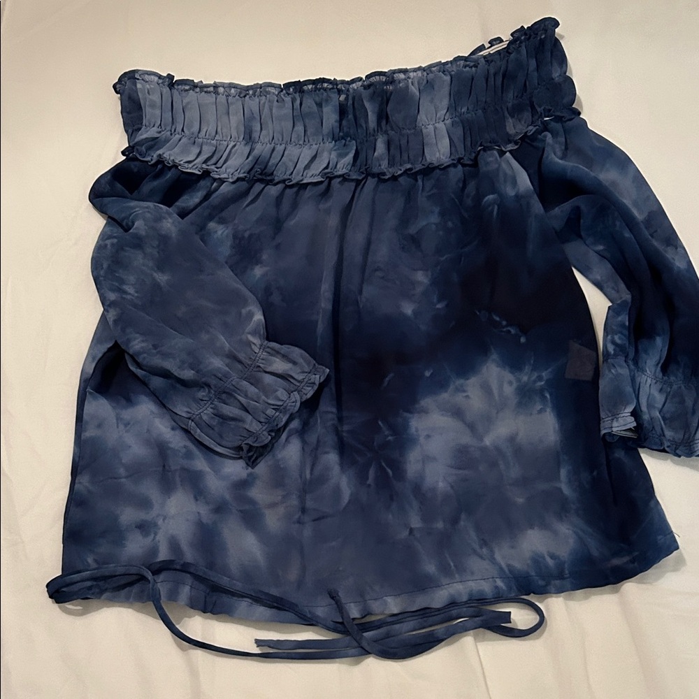 Off-Shoulder Tie-Dye Blouse